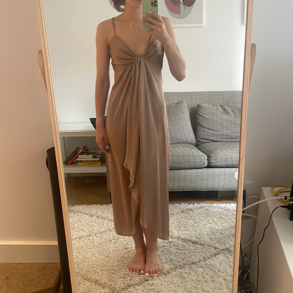 Zara beige satin dress XS
